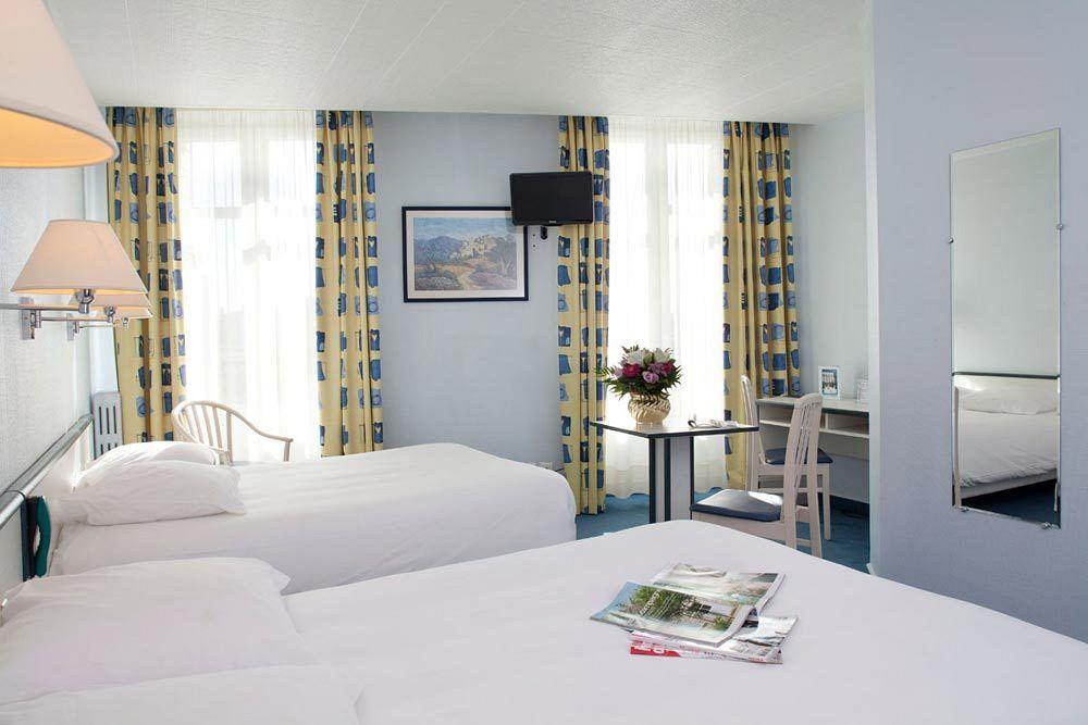 Hotel Suzane Angers Exterior photo